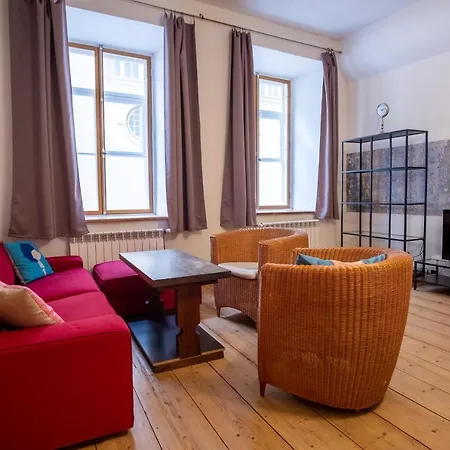 Dream - Historic Old Town From 1364 *